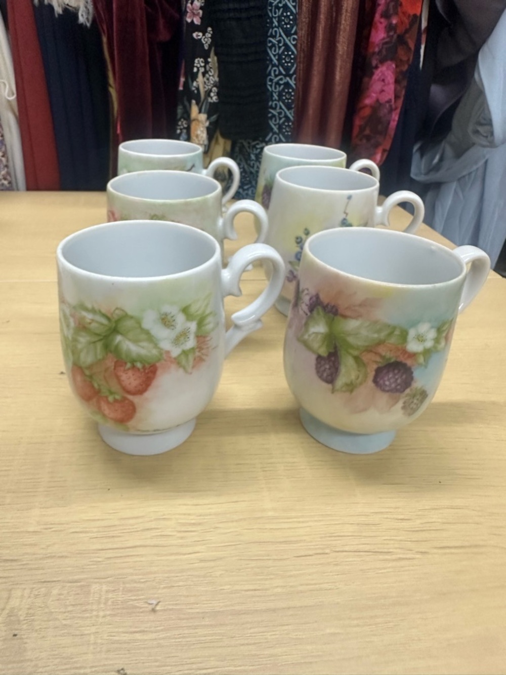 Mae Pearl Brandon Vintage 1979 Set of 6 Coffee Cups
